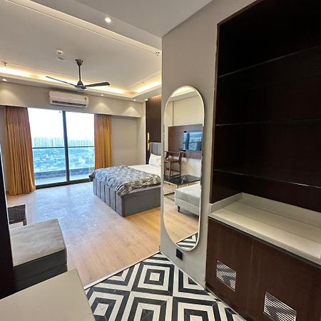 The Bliss Studio'S Ghaziabad Bagian luar foto