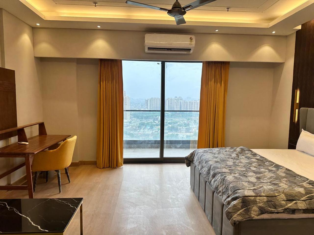 The Bliss Studio'S Ghaziabad Bagian luar foto